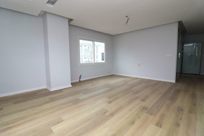 Interior 4