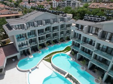 Exterior 4