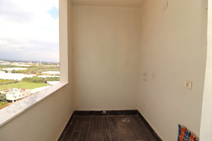 Image No.21-4 Bed Apartment for sale