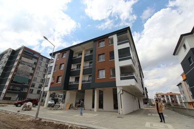 Exterior 3