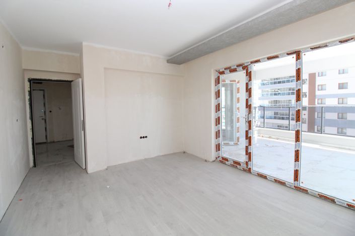 Image No.15-4 Bed Apartment for sale