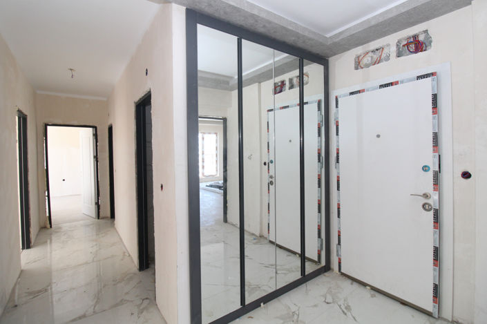 Image No.24-4 Bed Apartment for sale