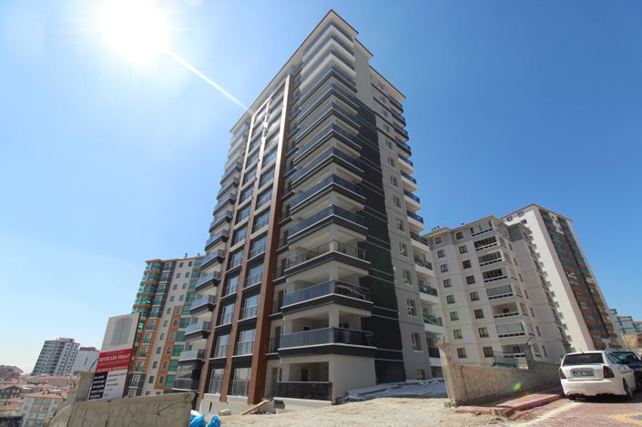 Image No.3-4 Bed Apartment for sale