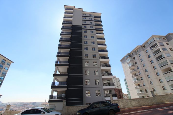 Image No.4-4 Bed Apartment for sale