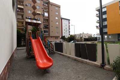 Exterior 5