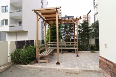 Exterior 6