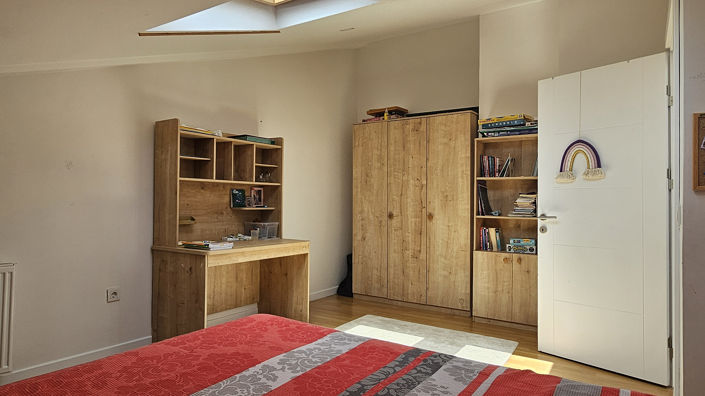 Image No.24-5 Bed Apartment for sale