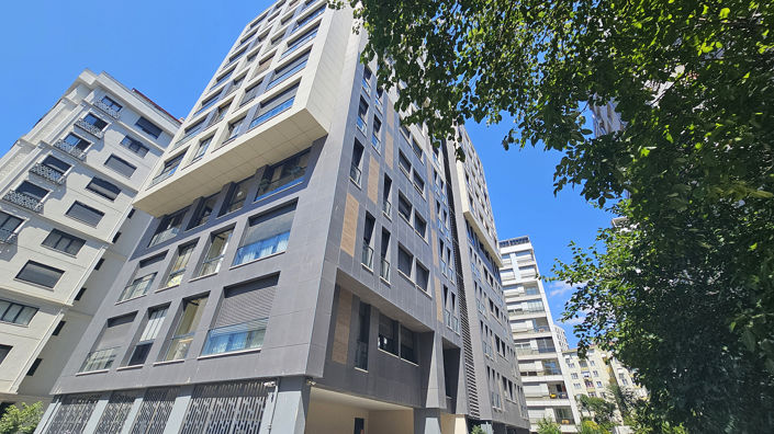 Image No.4-5 Bed Apartment for sale