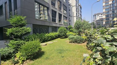 Exterior 9