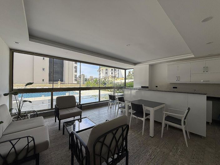 Image No.10-1 Bed Apartment for sale
