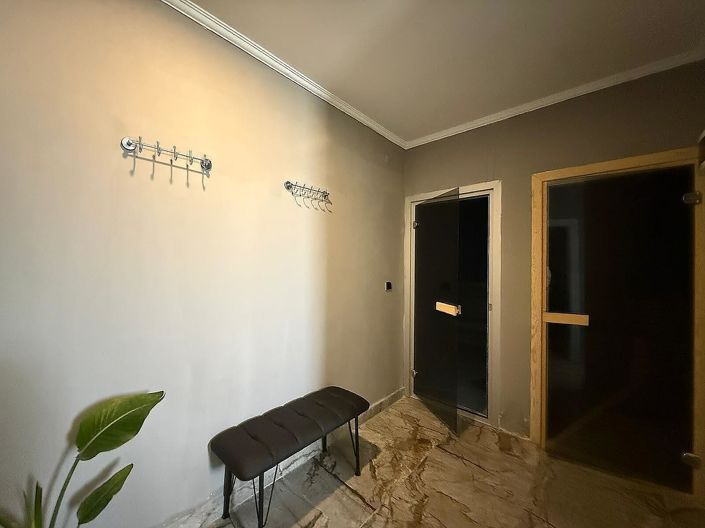 Image No.12-1 Bed Apartment for sale