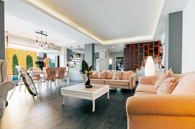 Interior 1