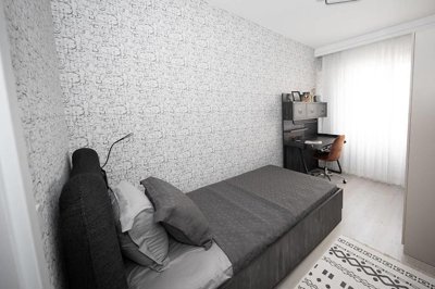 Interior 7