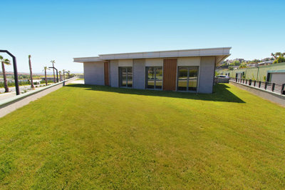 Exterior 10