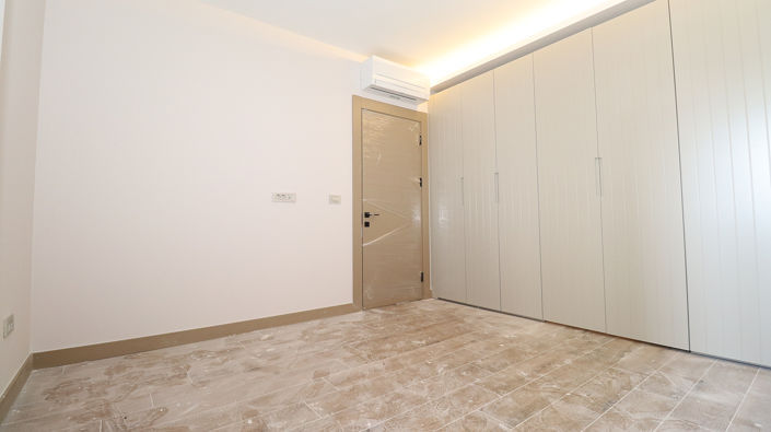 Image No.18-2 Bed Apartment for sale