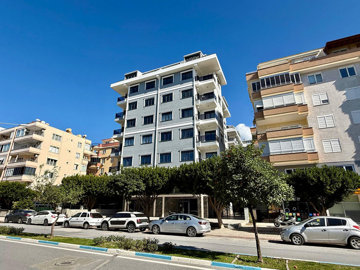 Exterior 3
