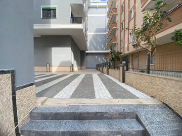 Exterior 6
