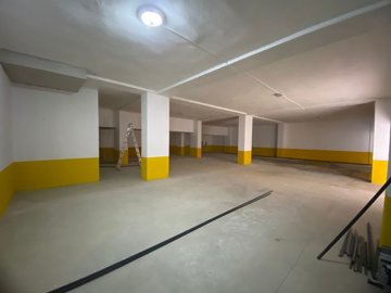 Exterior 13