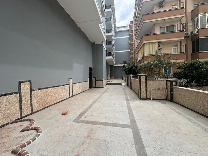 Image No.18-2 Bed Apartment for sale