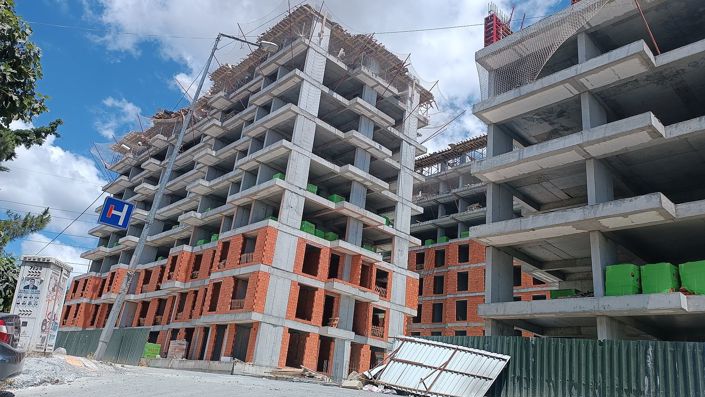 Image No.34-5 Bed Apartment for sale