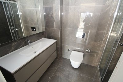 Interior 9