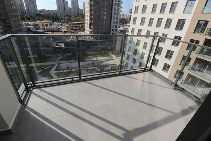 Image No.13-4 Bed Apartment for sale