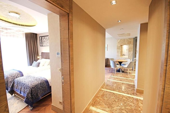 Image No.10-1 Bed Apartment for sale