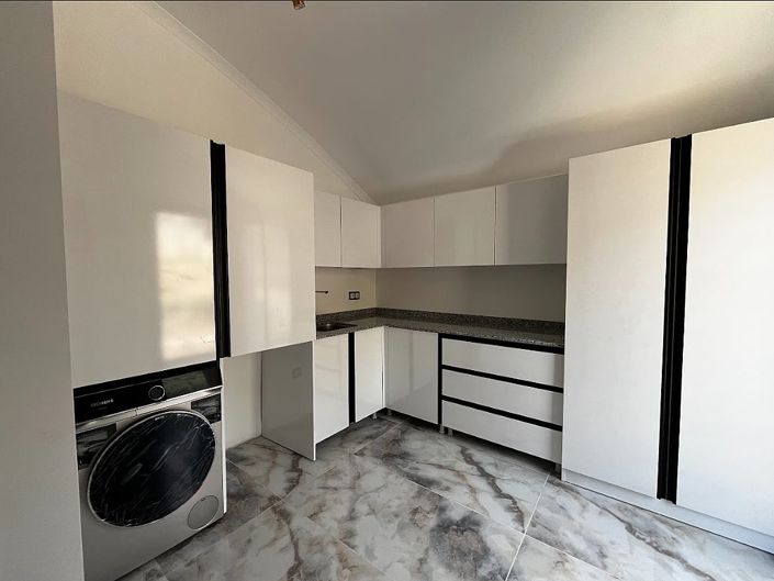 Image No.17-5 Bed House/Villa for sale