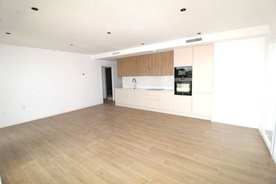 Interior 3