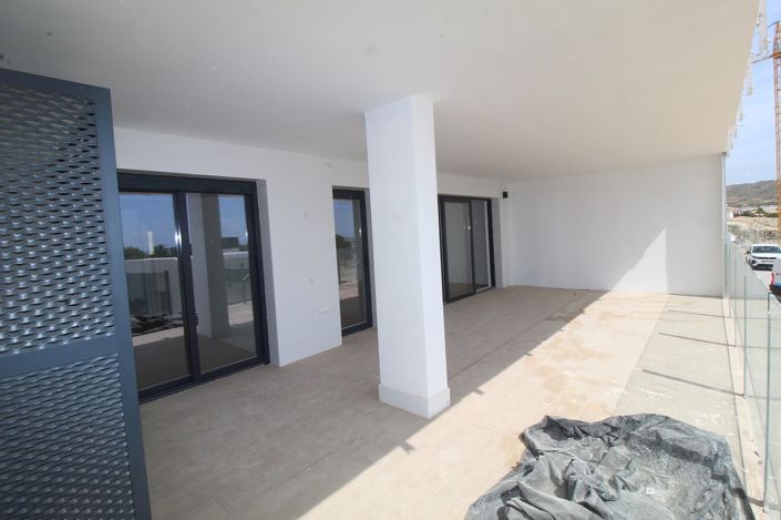Image No.19-3 Bed Apartment for sale