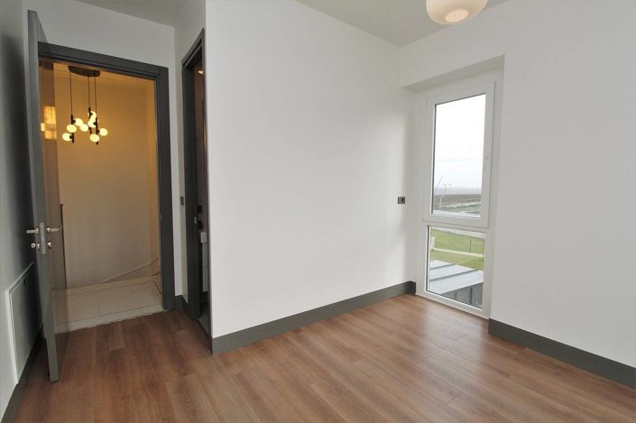 Image No.28-Maison / Villa de 5 chambres à vendre à Basaksehir