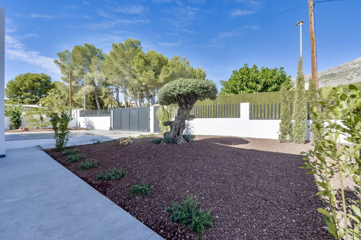 Image No.15-4 Bed House/Villa for sale