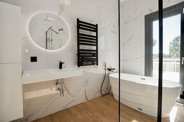 Image No.76-4 Bed House/Villa for sale