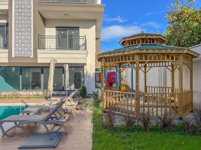 Image No.10-2 Bed Apartment for sale