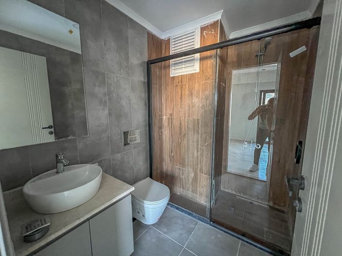 Image No.24-2 Bed Apartment for sale