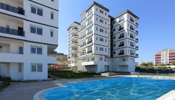 Image No.1-Appartement de 3 chambres à vendre à Fevzi Çakmak