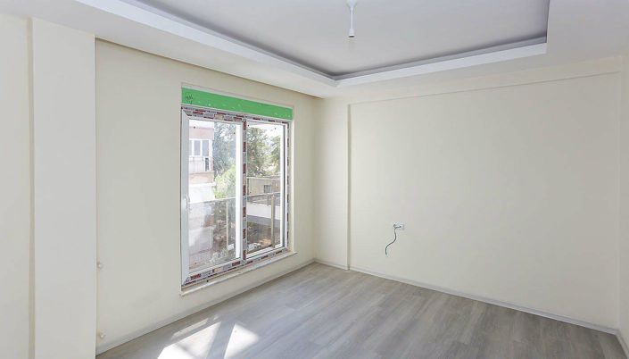 Image No.21-3 Bed Apartment for sale