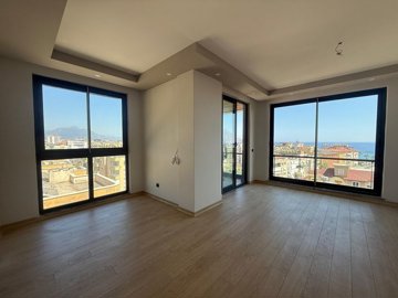 Interior 2