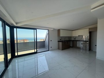 Interior 3