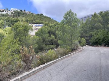 Exterior 2