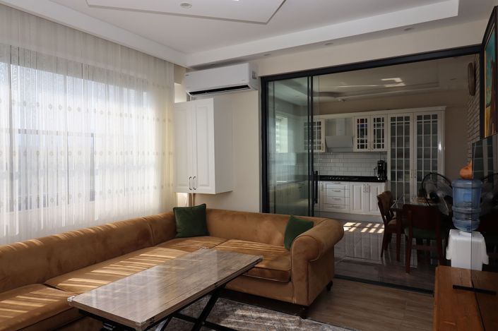 Image No.20-4 Bed Apartment for sale