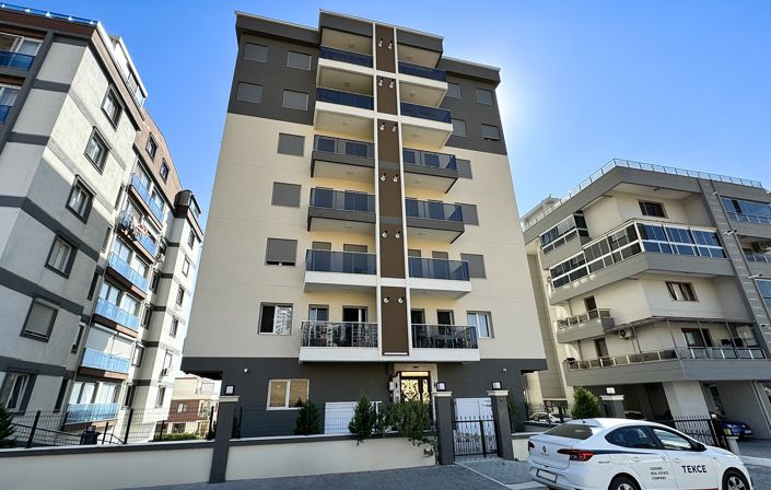 Image No.1-3 Bed Apartment for sale