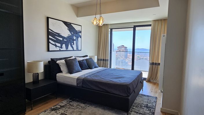 Image No.19-4 Bed Apartment for sale