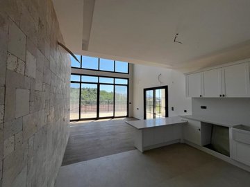 Exterior 10