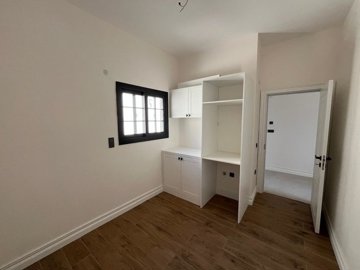 Exterior 12