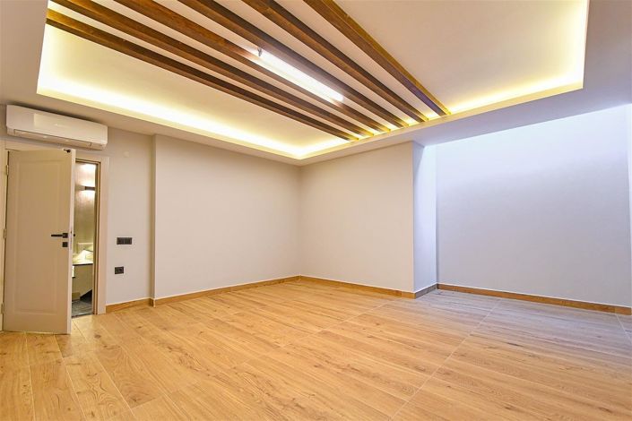 Image No.18-4 Bed House/Villa for sale