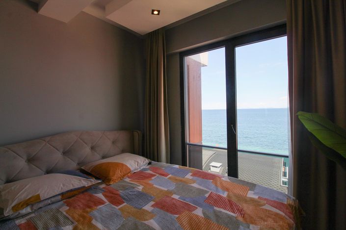 Image No.18-3 Bed Apartment for sale