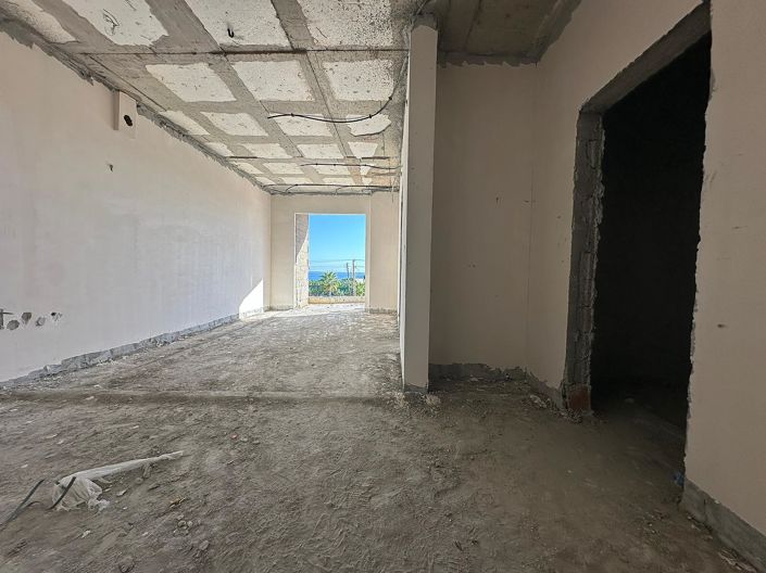 Image No.20-3 Bed Apartment for sale