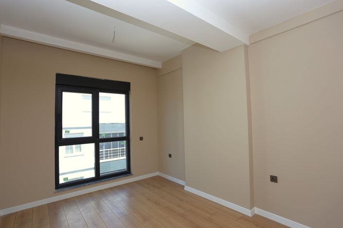 Image No.11-4 Bed Apartment for sale