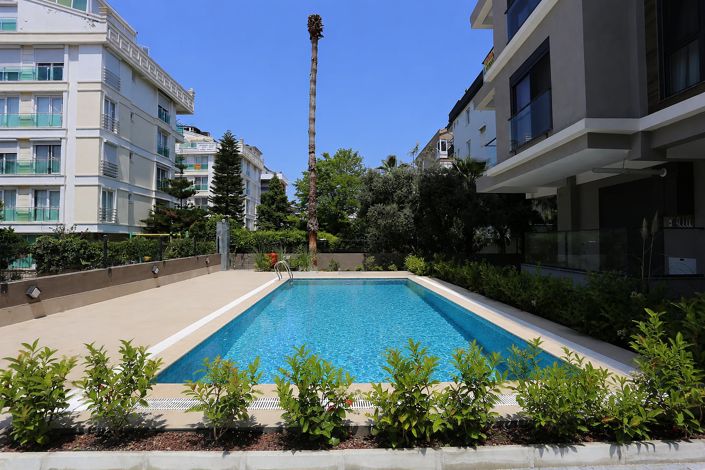 Image No.6-4 Bed Apartment for sale